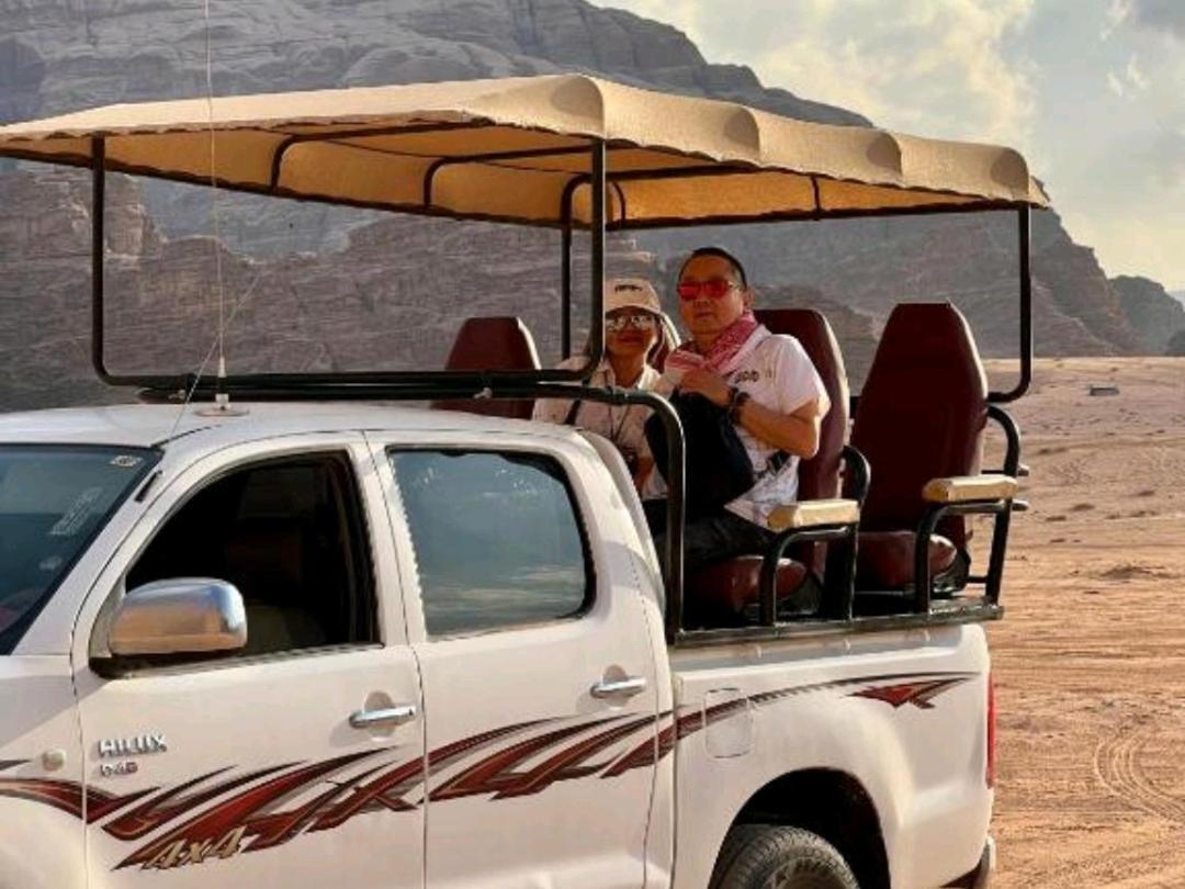 Harmony Luxury Camp Hotel Wadi Rum Bagian luar foto