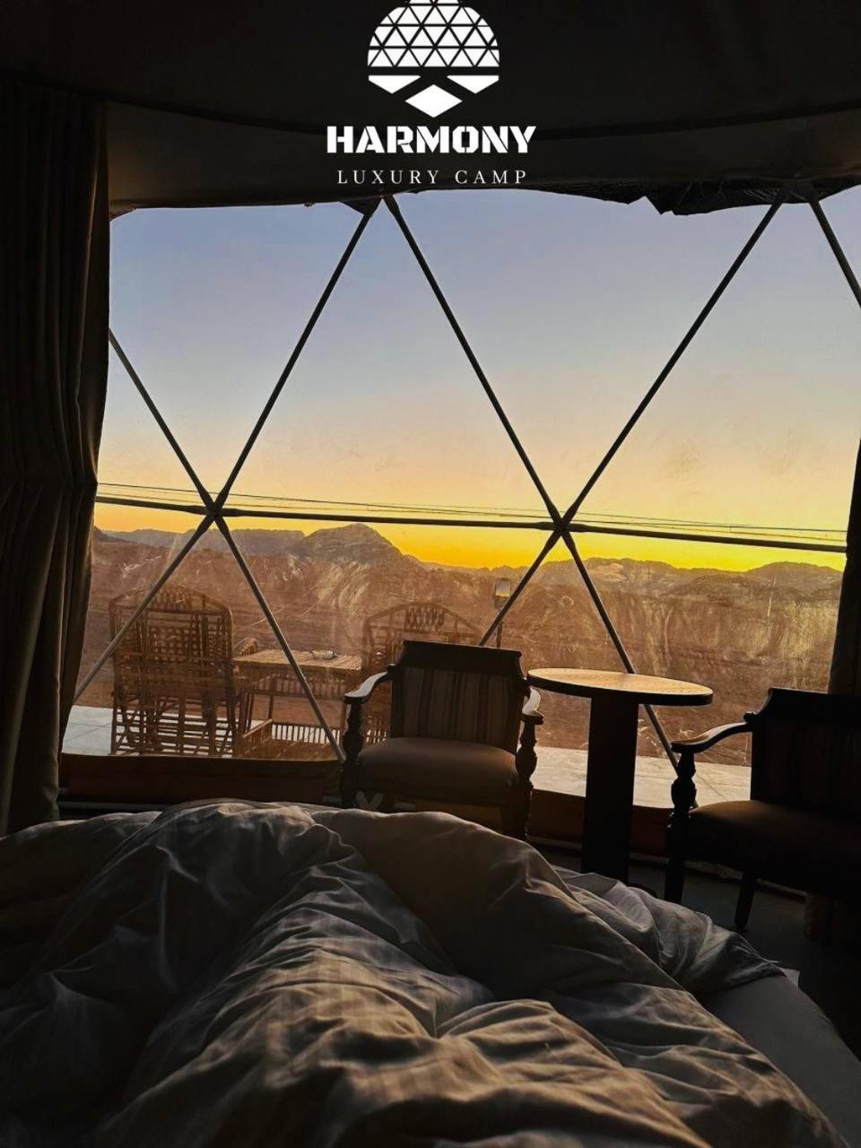 Harmony Luxury Camp Hotel Wadi Rum Bagian luar foto