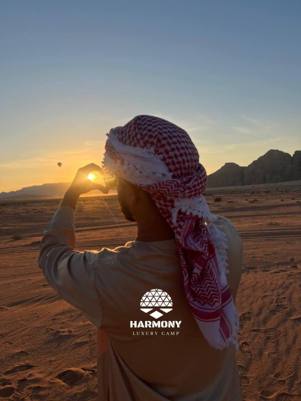 Harmony Luxury Camp Hotel Wadi Rum Bagian luar foto