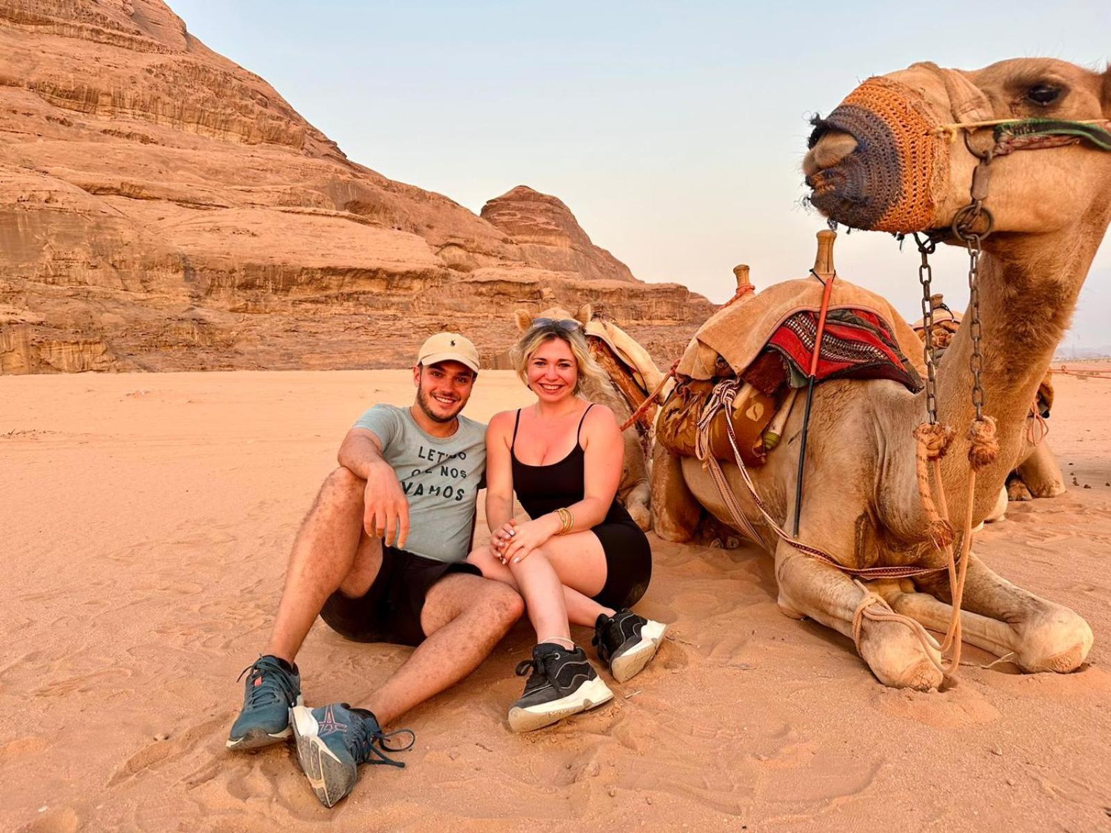 Harmony Luxury Camp Hotel Wadi Rum Bagian luar foto