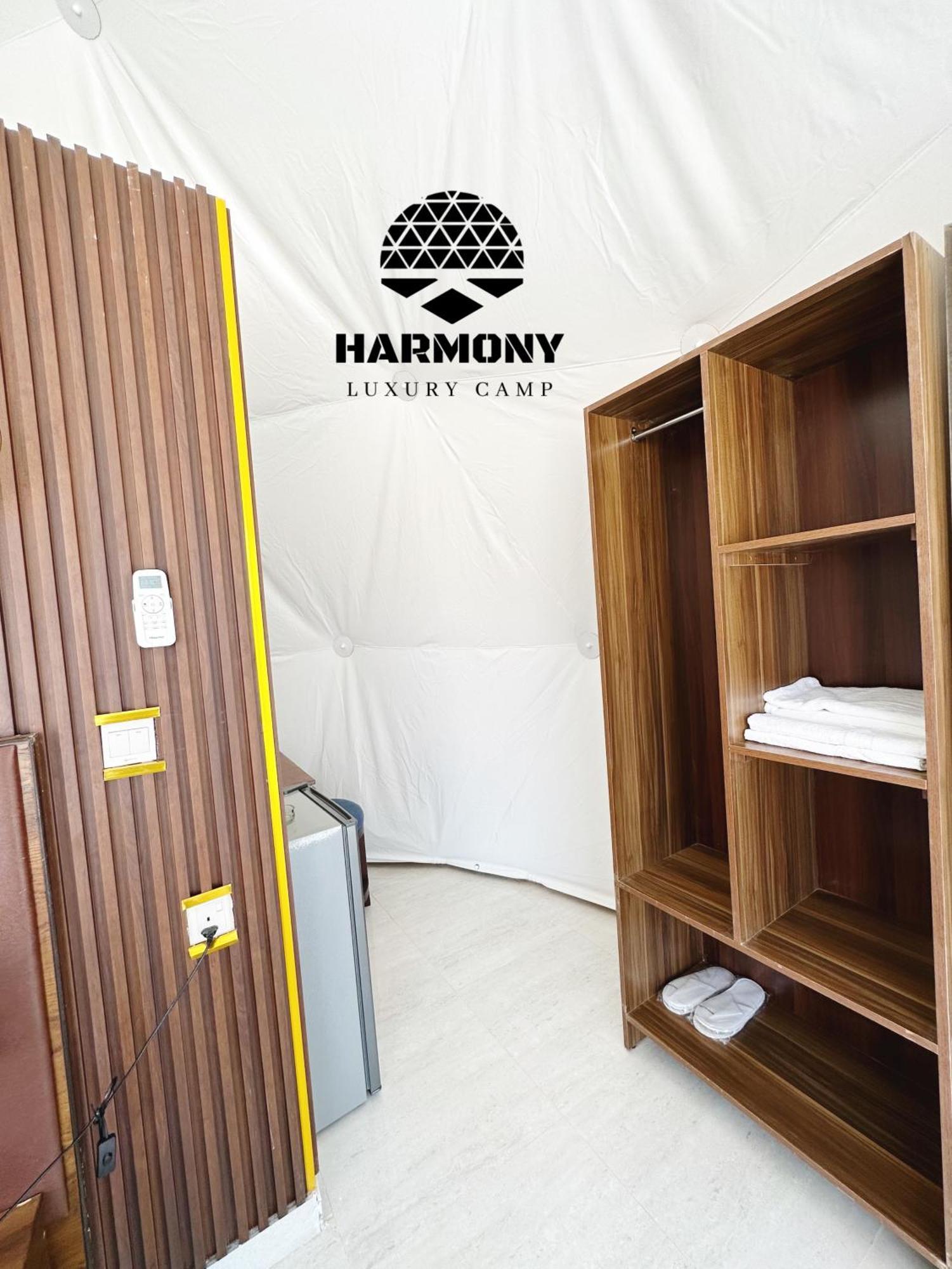 Harmony Luxury Camp Hotel Wadi Rum Bagian luar foto